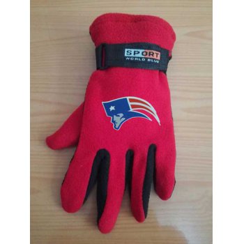 New England Patriots NFL Adult Winter Warm Gloves Red
